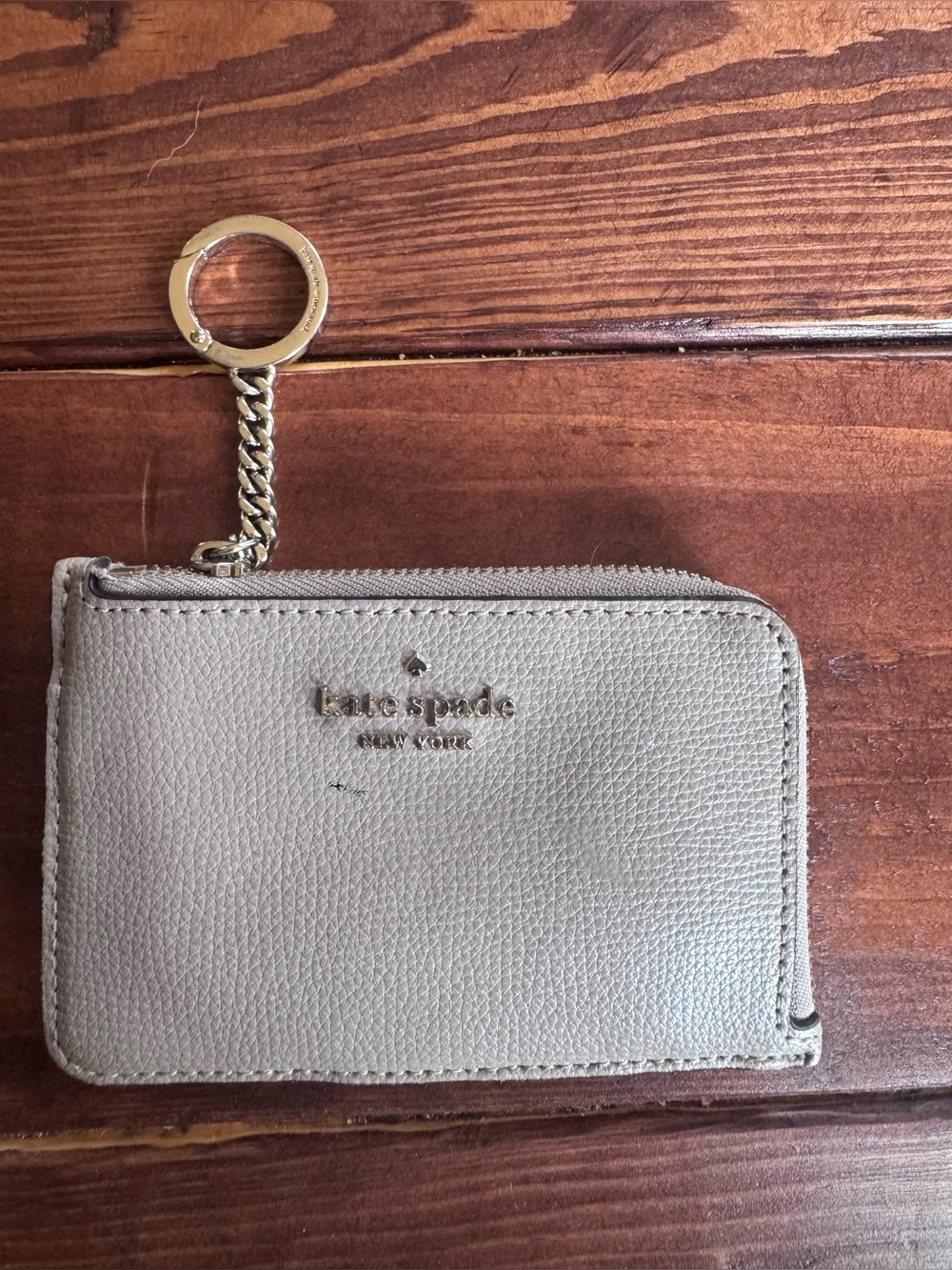 Kate Spade New York Gray Pebbled Leather Card Holder Keychain Wallet